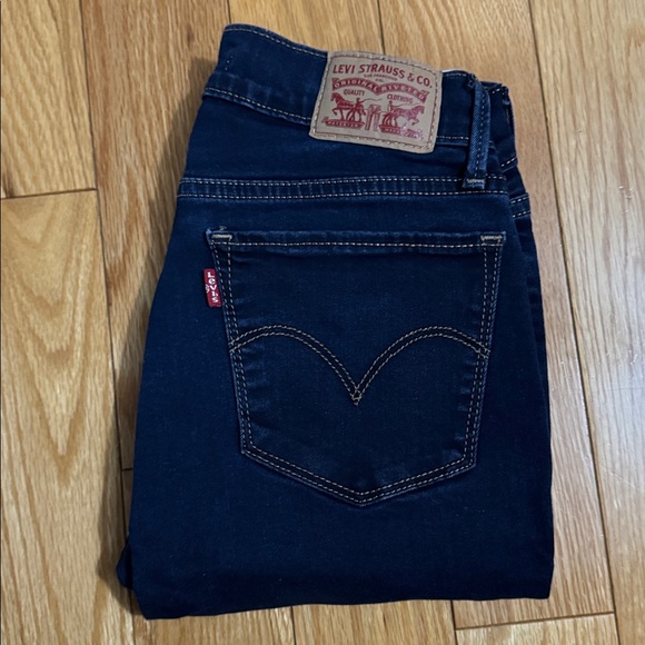 Levi’s | Woman’s 710 Dark Wash Super Skinny Jeans - Size 27 x 30 - Picture 3 of 13